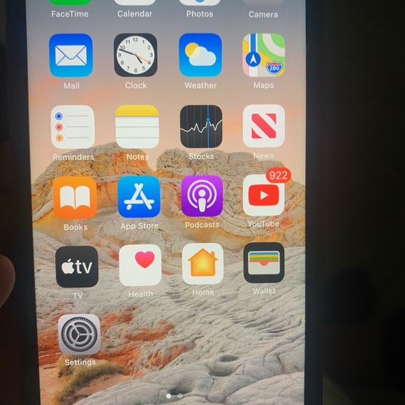 IPHONE XR THE RED ONE READY TO SELL NO SCAMS - Picture 4 of 5